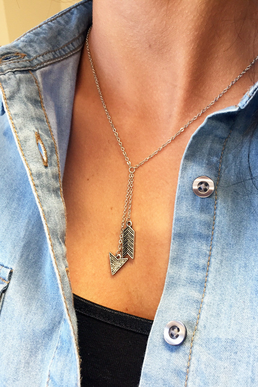 Chain Arrow Pendant Necklace - Gold or Silver