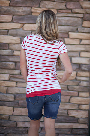 Striped Short Sleeve V-Neck Tee - White/Red