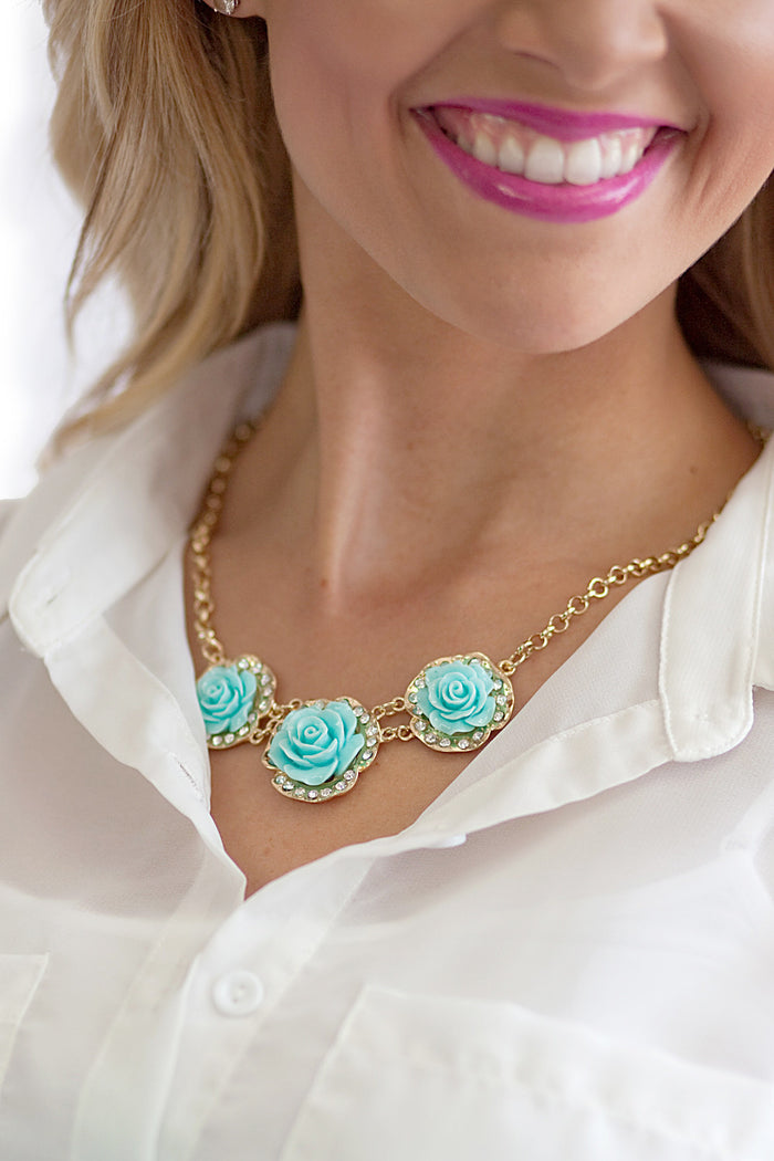 Rosette Necklace Aqua